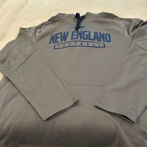 New England Patriots size extra large hoodie, sweatshirt, dark, gray, and navy - Picture 1 of 2